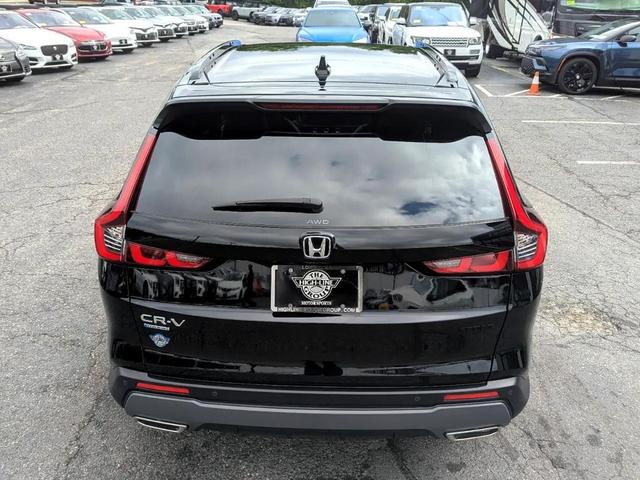 Photo of 2024 Crystal Black Pearl Honda CR-V Hybrid