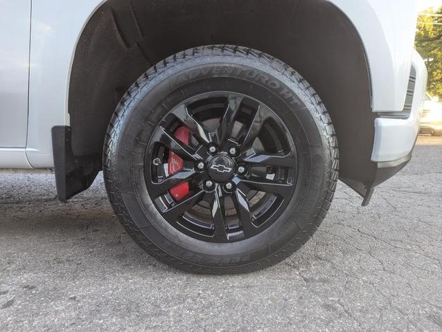 Photo of 2021 Iridescent Pearl Tricoat Chevrolet Silverado 1500