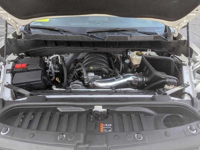 Photo of 2021 Iridescent Pearl Tricoat Chevrolet Silverado 1500