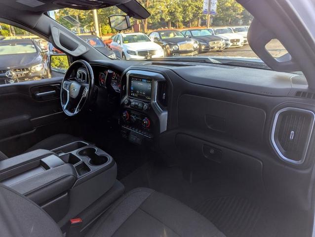 Photo of 2021 Iridescent Pearl Tricoat Chevrolet Silverado 1500