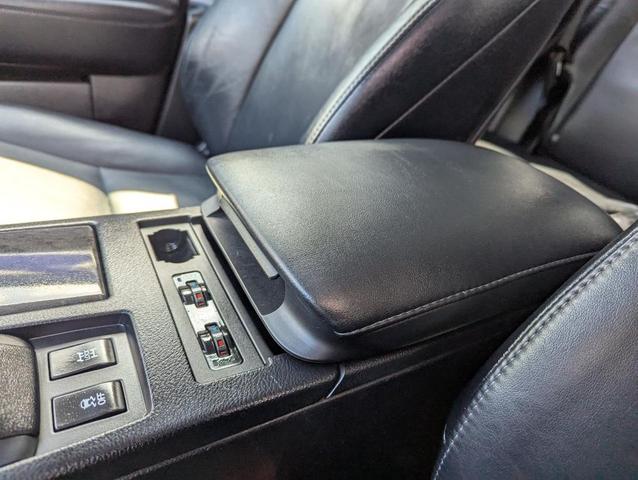 Photo of 2013 Pearl White Lexus RX 350