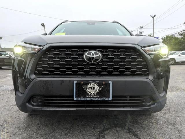 Photo of 2022 Jet Black Toyota Corolla Cross
