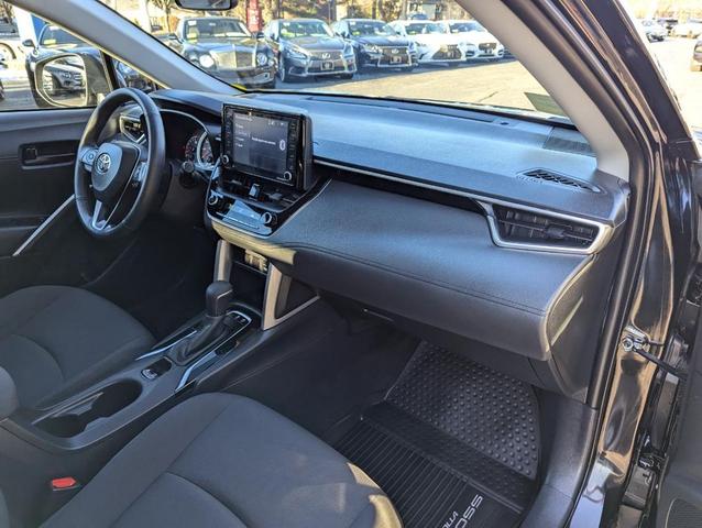 Photo of 2022 Jet Black Toyota Corolla Cross