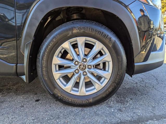 Photo of 2022 Jet Black Toyota Corolla Cross