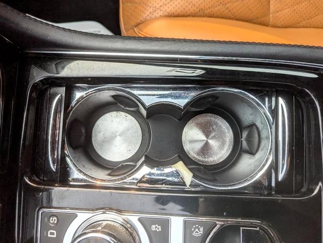 Photo of 2017 Gray Jaguar XJ