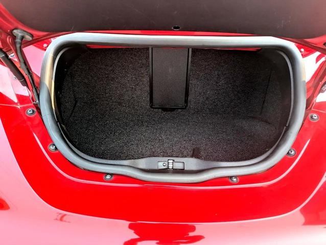 Photo of 2008 Red Volkswagen New Beetle