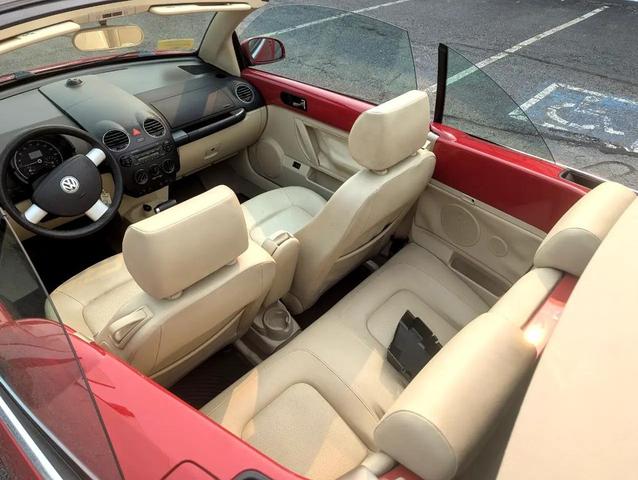 Photo of 2008 Red Volkswagen New Beetle