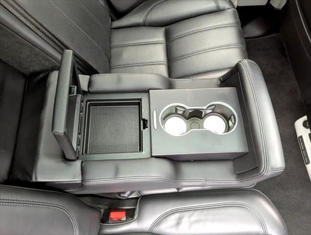 Photo of 2016 White Land Rover Range Rover