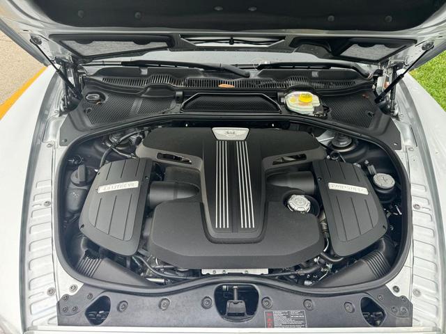 Photo of 2014 Silver Bentley Continental GT