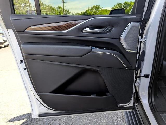 Photo of 2022 Crystal White Tricoat Cadillac Escalade ESV