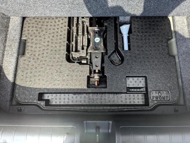 Photo of 2018 Lunar Silver Metallic Honda Accord