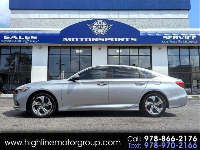 Photo of 2018 Lunar Silver Metallic Honda Accord