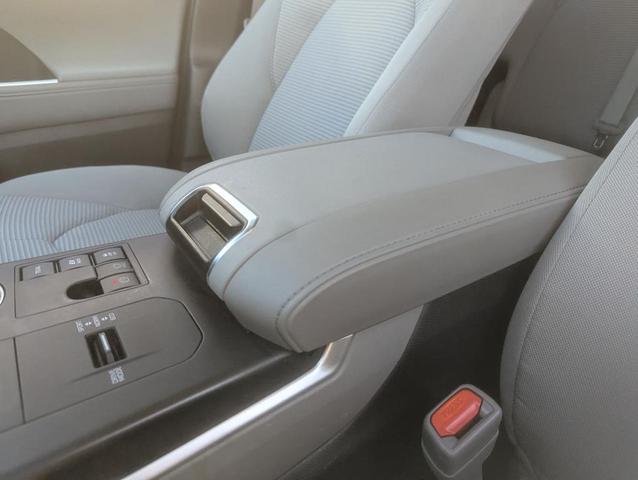 Photo of 2023 Blueprint Toyota Highlander Hybrid