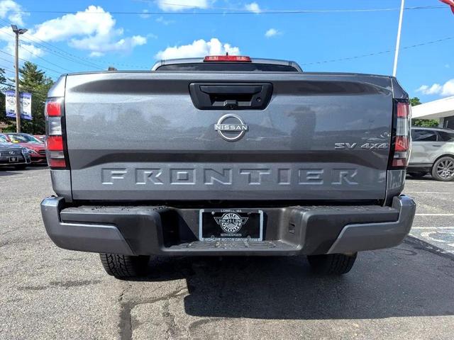 Photo of 2023 Gun Metallic Nissan Frontier