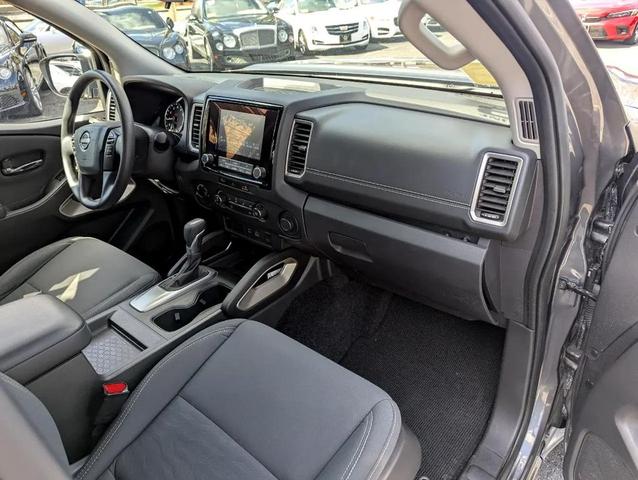 Photo of 2023 Gun Metallic Nissan Frontier