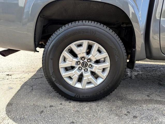 Photo of 2023 Gun Metallic Nissan Frontier