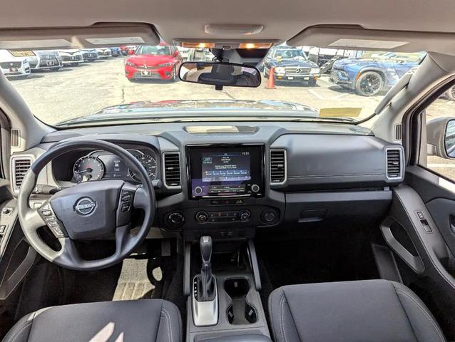 Photo of 2023 Gun Metallic Nissan Frontier