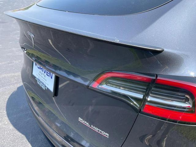 Photo of 2021 Midnight Silver Metallic Tesla Model Y