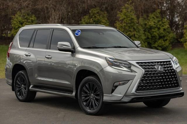Photo of 2022 Atomic Silver Lexus GX 460