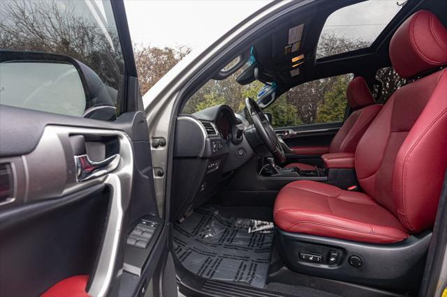 Photo of 2022 Atomic Silver Lexus GX 460