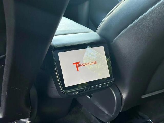 Photo of 2020 Pearl White Multi-Coat Tesla Model Y