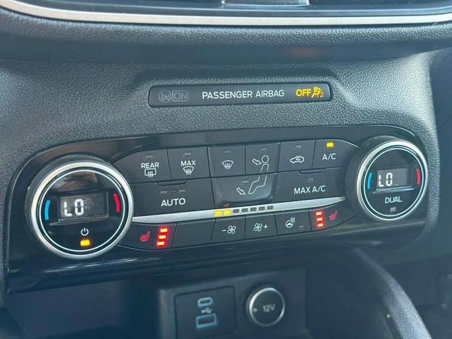 Photo of 2021 Carbonized Gray Metallic Ford Escape