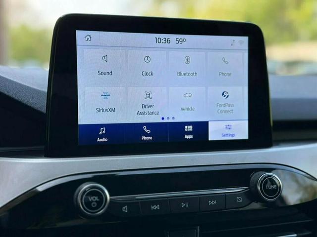 Photo of 2021 Carbonized Gray Metallic Ford Escape