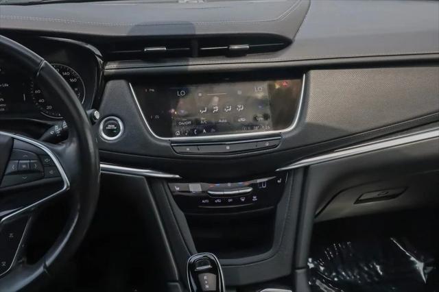 Photo of 2021 Shadow Metallic Cadillac XT5