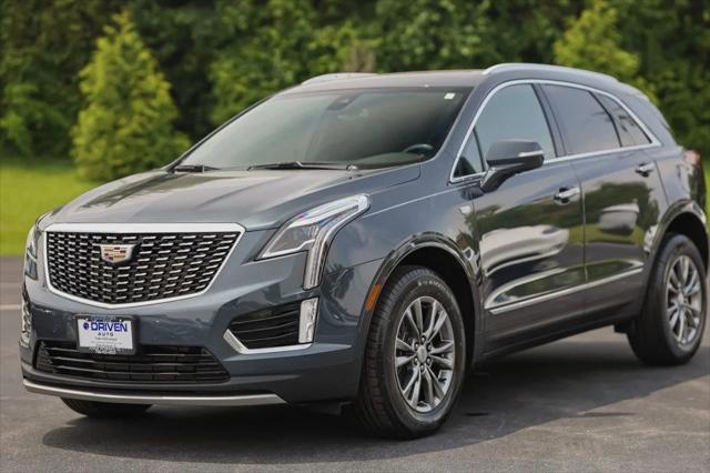 Photo of 2021 Shadow Metallic Cadillac XT5