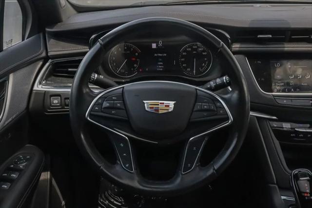 Photo of 2021 Shadow Metallic Cadillac XT5