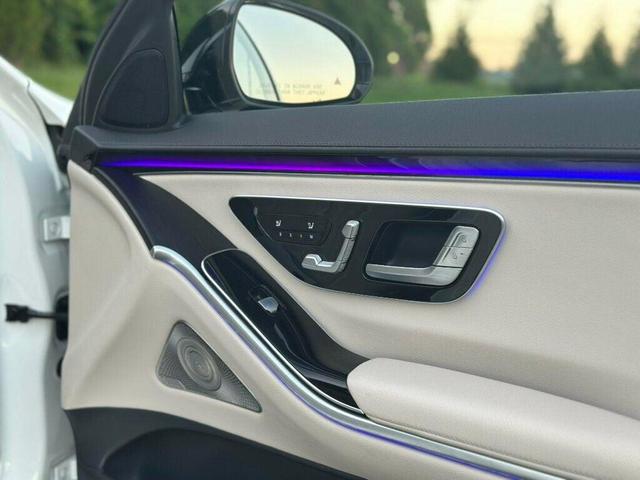 Photo of 2022 designo Diamond White Mercedes-Benz S-Class