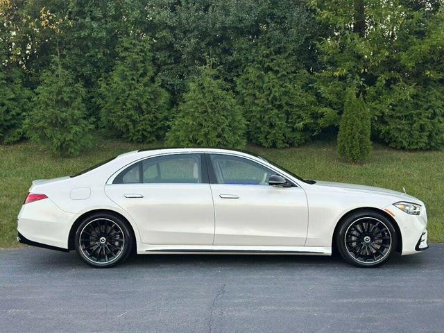 Photo of 2022 designo Diamond White Mercedes-Benz S-Class