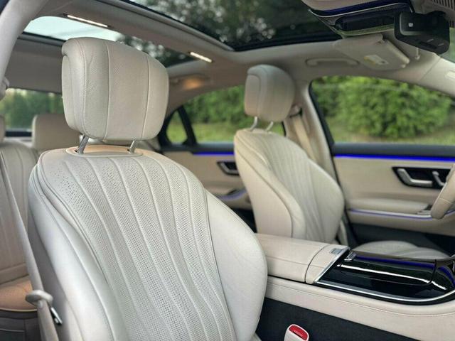Photo of 2022 designo Diamond White Mercedes-Benz S-Class