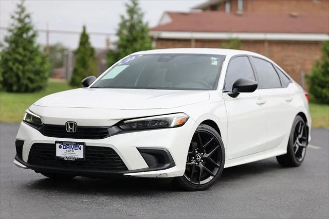Photo of 2022 Platinum White Pearl Honda Civic