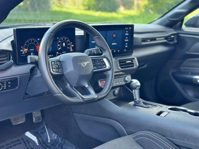 Photo of 2024 Dark Matter Gray Metallic Ford Mustang