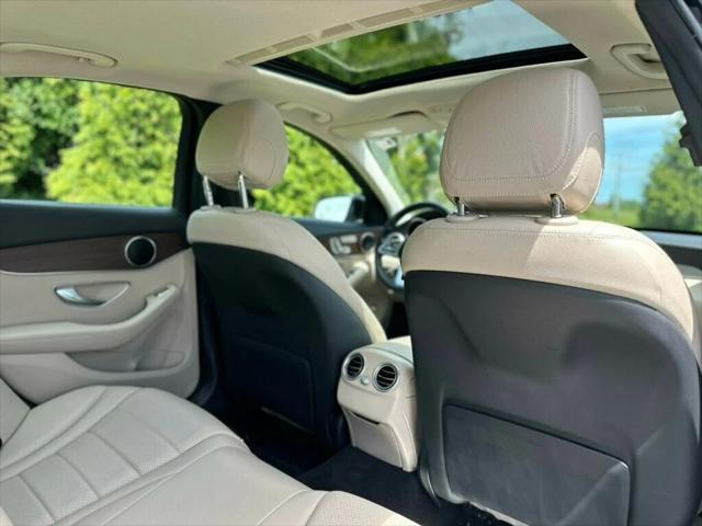 Photo of 2021 Black Mercedes-Benz C-Class