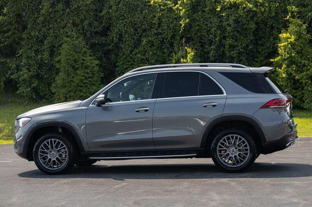 Photo of 2022 Selenite Grey Metallic Mercedes-Benz GLE 350