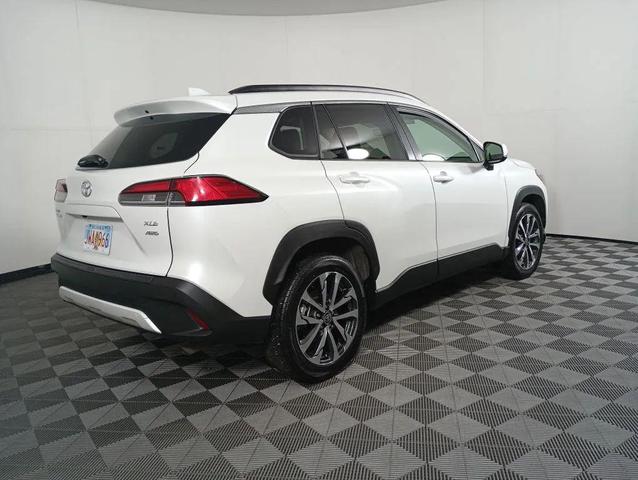 Photo of 2023 White Toyota Corolla Cross