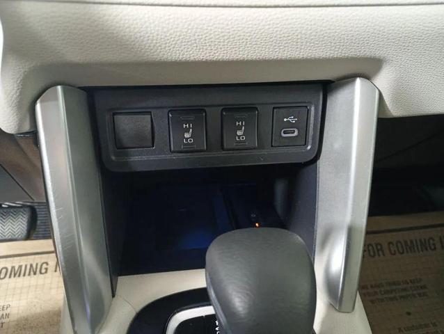 Photo of 2023 White Toyota Corolla Cross