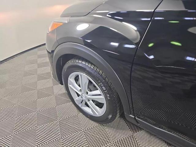 Photo of 2022 Super Black Nissan Kicks