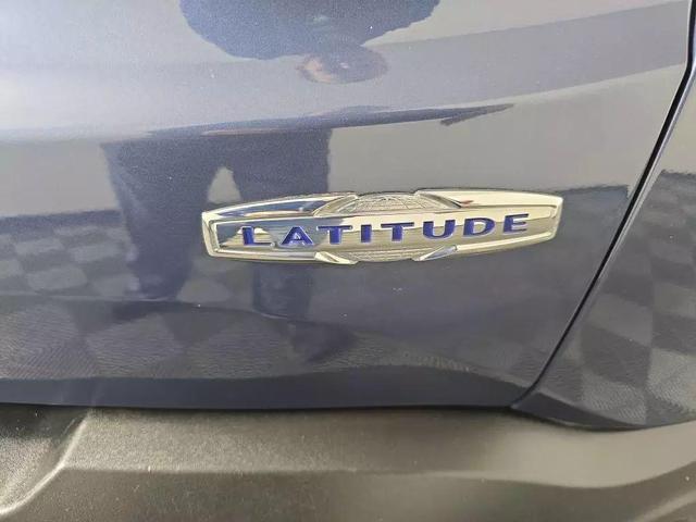 Photo of 2021 Blue Jeep Renegade