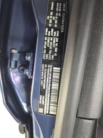 Photo of 2021 Blue Jeep Renegade