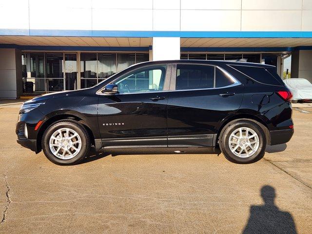 Photo of 2024 Mosaic Black Metallic Chevrolet Equinox