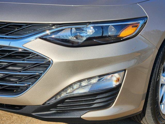 Photo of 2024 Mineral Gray Metallic Chevrolet Malibu