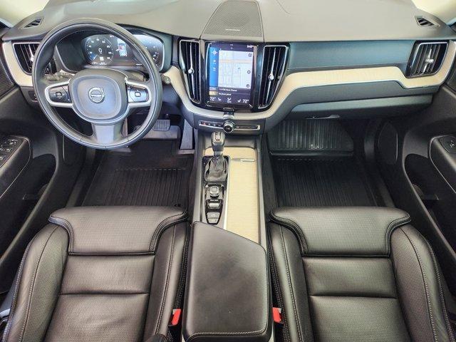 Photo of 2021 White Volvo XC60