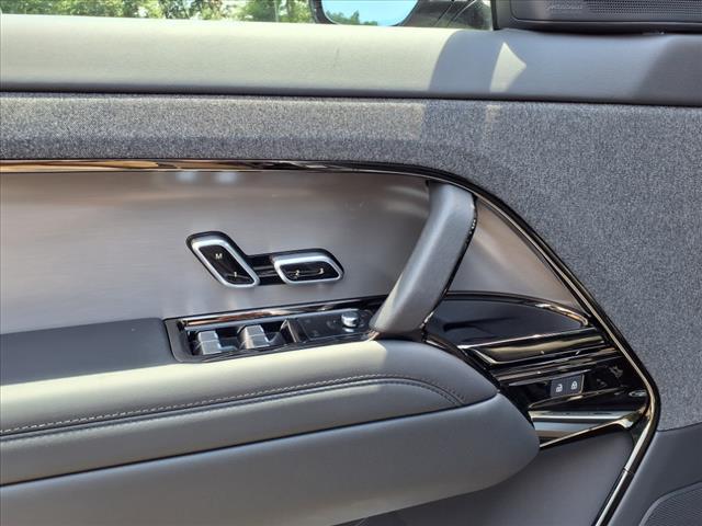 Photo of 2025 Gray Land Rover Range Rover Sport