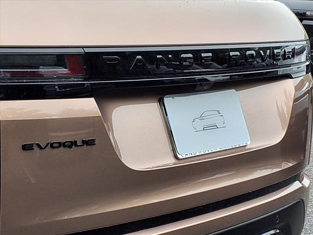 Photo of 2026 Corinthian Bron Land Rover Range Rover Evoque