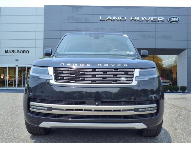 Photo of 2025 Santorini Black Land Rover Range Rover