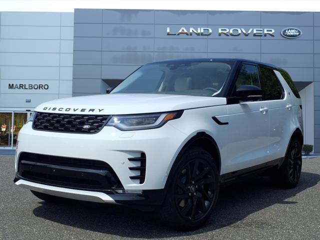 Photo of 2025 Fuji White Land Rover Discovery