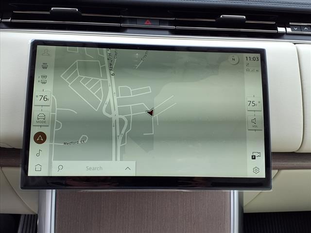 Photo of 2025 Green Land Rover Range Rover